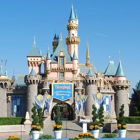 Disneyland Paris - Terrasse Montévrain